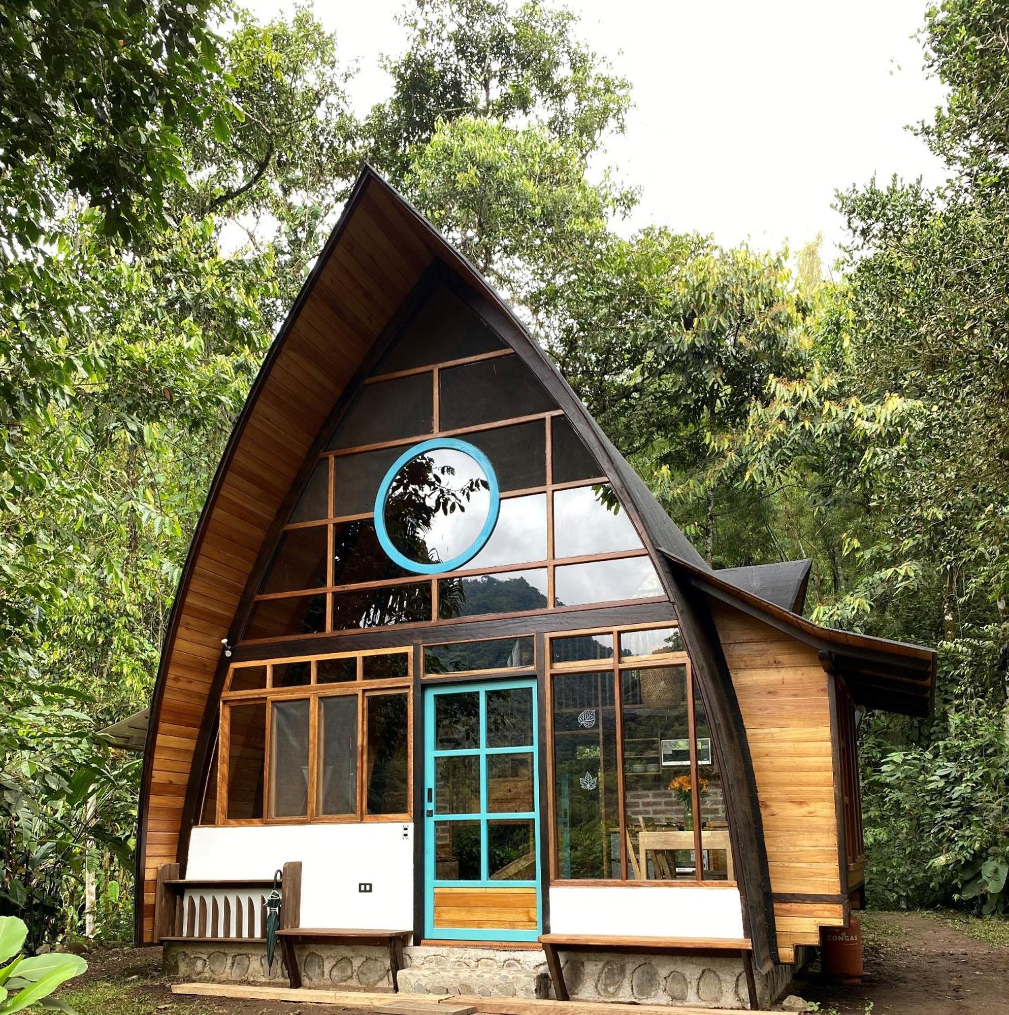 Sacha Urco lodge Mindo Exterior foto