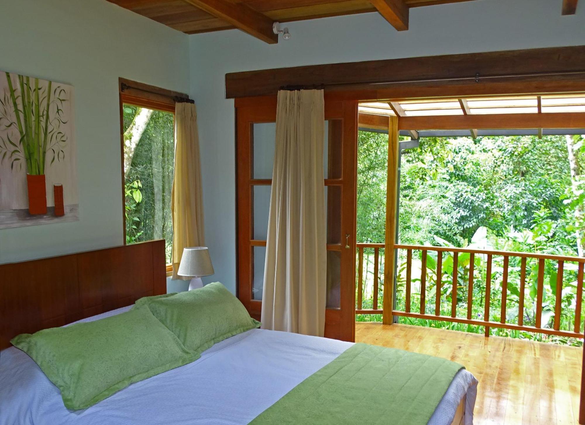 Sacha Urco lodge Mindo Exterior foto