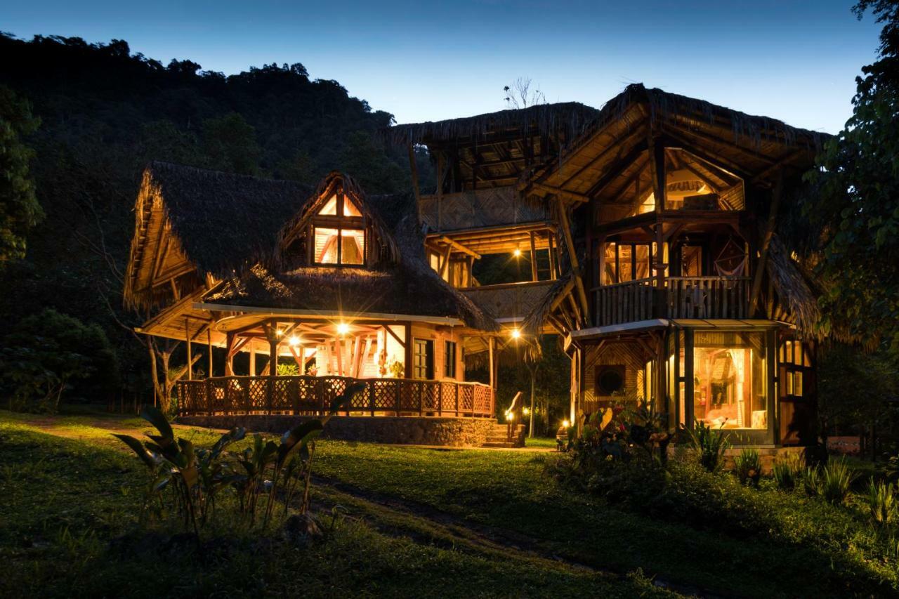 Sacha Urco lodge Mindo Exterior foto